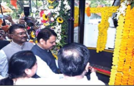 अत्याधुनिक सुविधायु्नत राजमाता जिजाऊ बस सेवेचे मुख्यमंत्र्यांच्या हस्ते लाेकार्पण